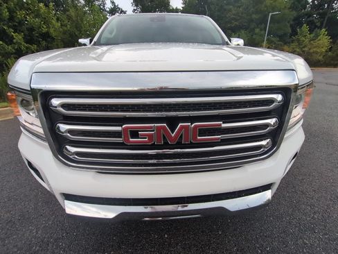 Used 2020 GMC Canyon SLT w/ Driver Alert Package AWD/4WD image 2