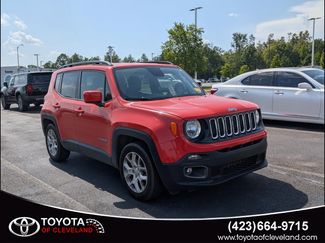 Used 2018 Jeep Renegade Latitude FWD video 1