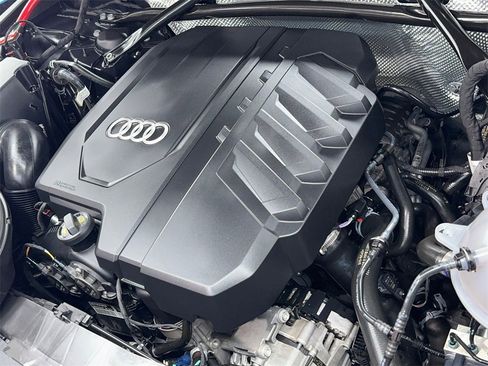 Used 2024 Audi Q5 2.0T Premium w/ Convenience Package image 60