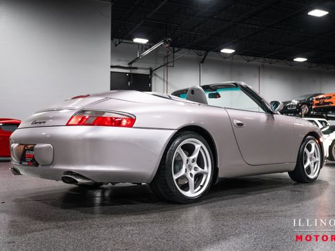 Used 2003 Porsche 911 Carrera RWD image 5