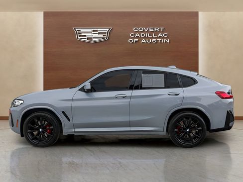 Used 2022 BMW X4 xDrive30i w/ M Sport Package 2 AWD/4WD image 2