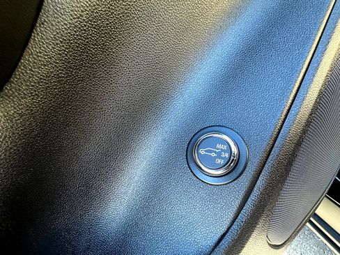 Used 2024 Chevrolet Blazer LT w/ Convenience Package image 13