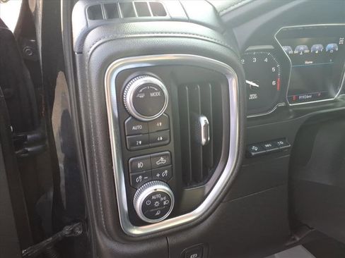 Used 2020 GMC Sierra 1500 Denali w/ Denali Ultimate Package image 22