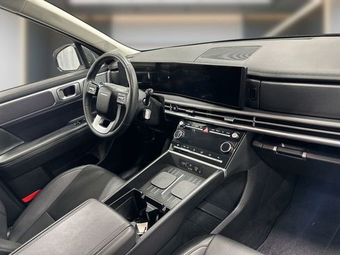 Used 2024 Hyundai Santa Fe SEL image 6