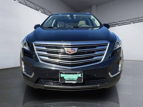 Used 2017 Cadillac XT5 Luxury w/ LPO, Wheel Lock Package AWD/4WD image 10