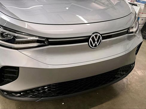 Used 2023 Volkswagen ID.4 Pro S image 34