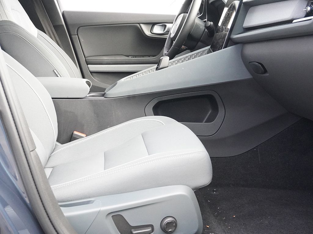Used 2024 Polestar Polestar 2 AWD/4WD image 30