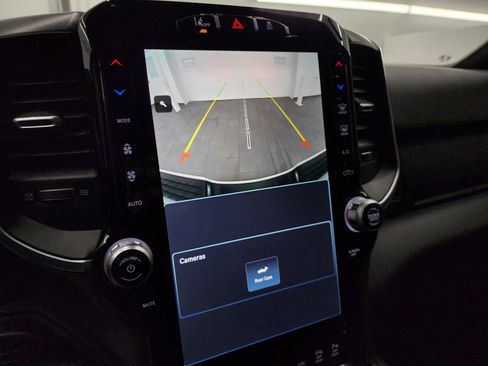 Used 2024 RAM 2500 Big Horn w/ Night Edition image 16