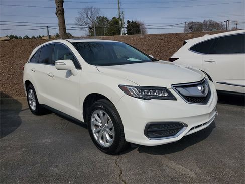 Certified 2018 Acura RDX w/ Technology Package image 3