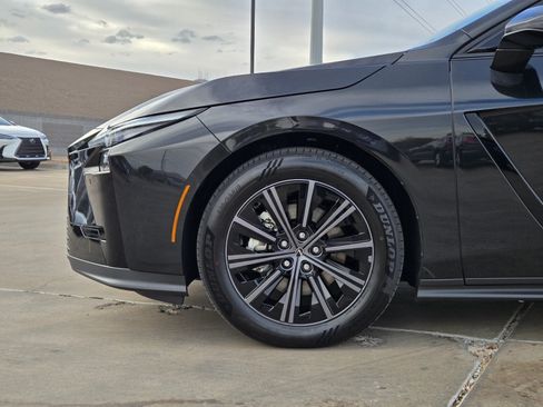 New 2026 Lexus ES 350e FWD image 5