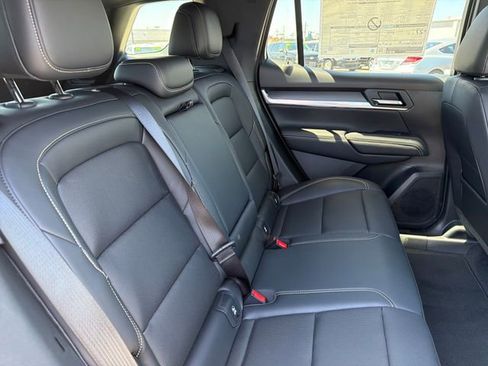 New 2026 GMC Terrain Elevation w/ Elevation Premium Package FWD image 23