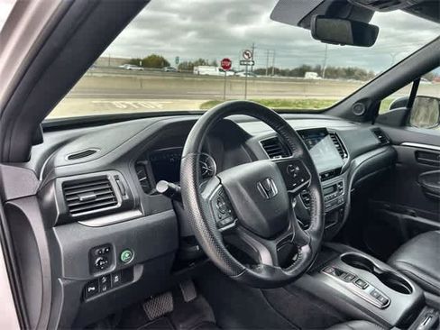 Used 2023 Honda Passport EX-L image 15