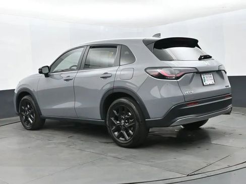 Used 2024 Honda HR-V Sport image 9