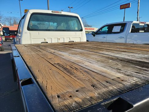 Used 2009 Ford F450 XL image 9