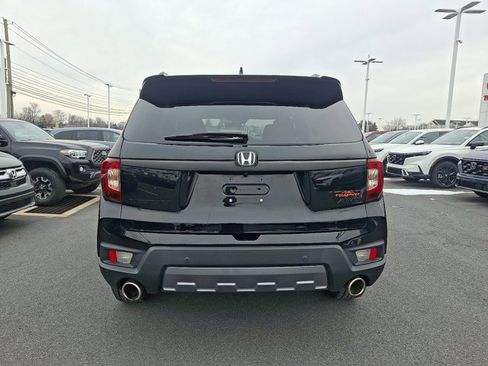 Certified 2023 Honda Passport TrailSport image 5