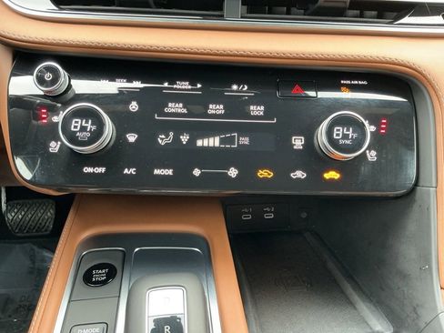 Certified 2026 INFINITI QX60 Autograph w/ Dark Cargo Package image 13