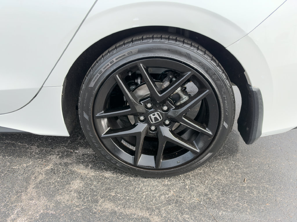 Used 2024 Honda Civic Sport image 9