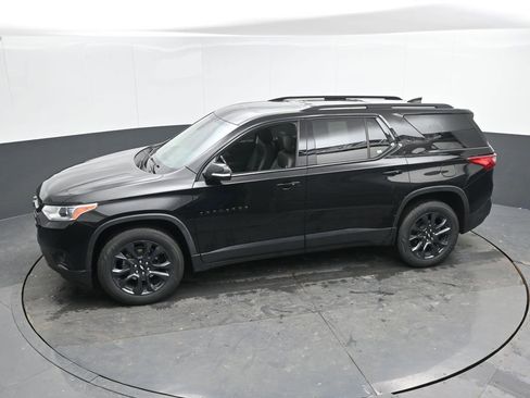 Used 2021 Chevrolet Traverse RS w/ LPO, Floor Liner Package image 43