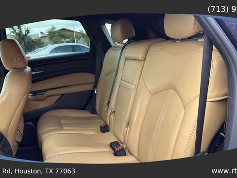 Used 2014 Cadillac SRX Luxury w/ Driver Awareness Package image 26