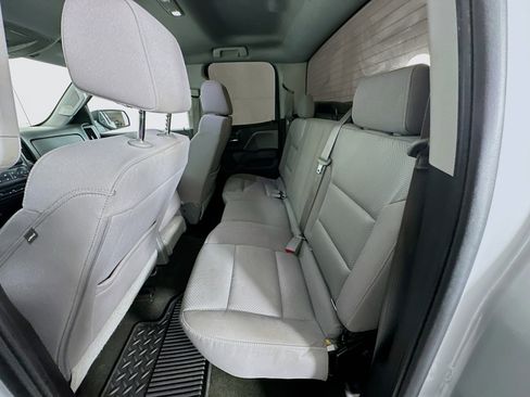 Used 2016 Chevrolet Silverado 1500 Custom w/ Custom Convenience Package image 24