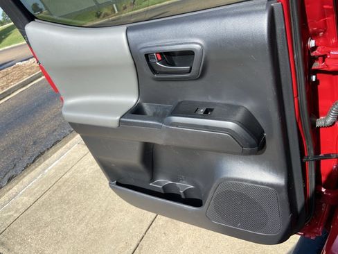Used 2023 Toyota Tacoma SR AWD/4WD image 48