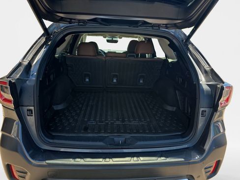 Used 2021 Subaru Outback Touring XT AWD/4WD image 23