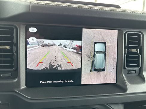 New 2025 Ford Bronco Badlands image 17