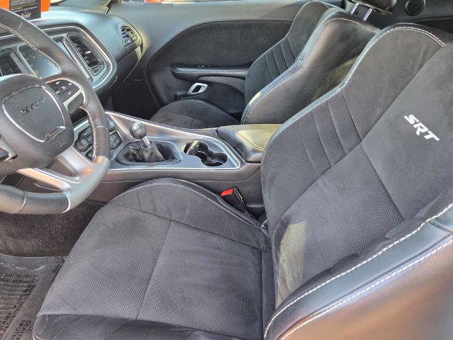 Used 2015 Dodge Challenger SRT w/ Technology Group RWD image 14