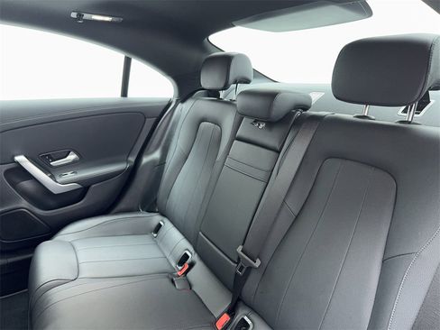 Used 2025 Mercedes-Benz CLA 250 image 39