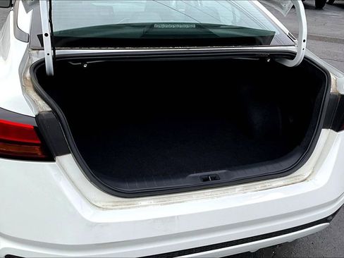 Used 2022 Nissan Altima 2.5 S image 8