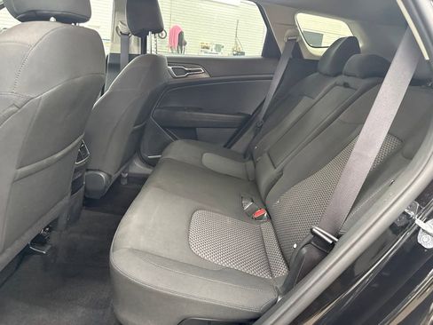 Certified 2023 Kia Sportage LX AWD/4WD image 15