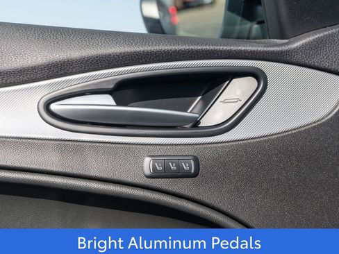 Used 2018 Alfa Romeo Stelvio Sport w/ Quick Order Package 22J Sport image 18