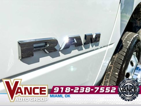 Used 2025 RAM 3500 Big Horn image 10