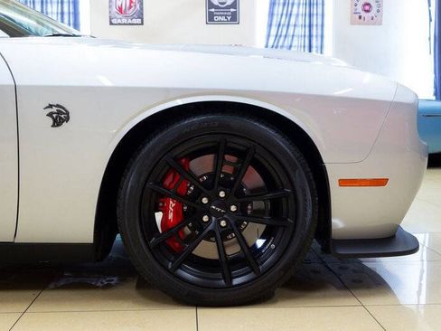 Used 2023 Dodge Challenger SRT Hellcat RWD image 27