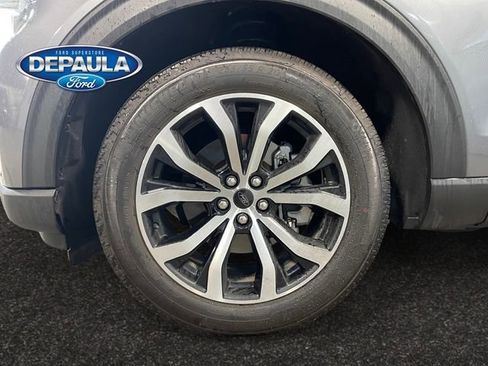 Used 2025 Ford Explorer ST-Line AWD/4WD image 18