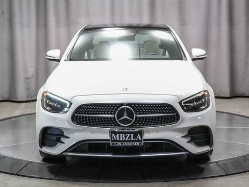 Certified 2022 Mercedes-Benz E 450 4MATIC Sedan image 2