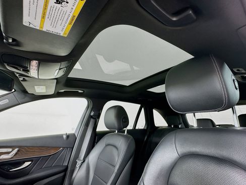 Used 2019 Mercedes-Benz GLC 300 image 23