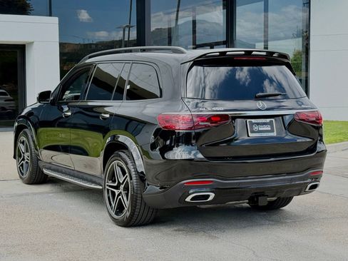 Used 2026 Mercedes-Benz GLS 450 4MATIC image 10
