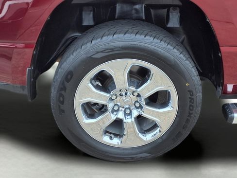 Used 2022 RAM 1500 Big Horn w/ Trailer Tow Group AWD/4WD image 9