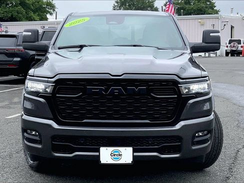 Certified 2025 RAM 1500 Big Horn AWD/4WD image 3