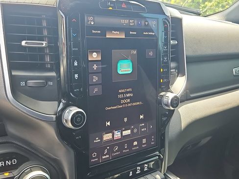Used 2025 RAM 1500 Big Horn AWD/4WD image 25