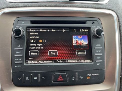 Used 2014 GMC Acadia Denali image 16