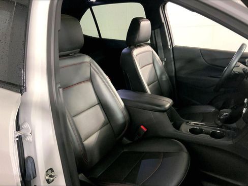 Used 2023 Chevrolet Equinox RS w/ RS Leather Package AWD/4WD image 7