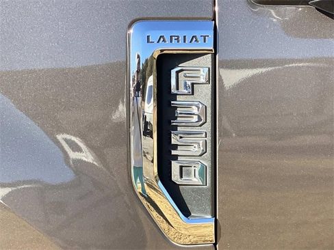 Used 2020 Ford F350 Lariat w/ Lariat Ultimate Package image 45