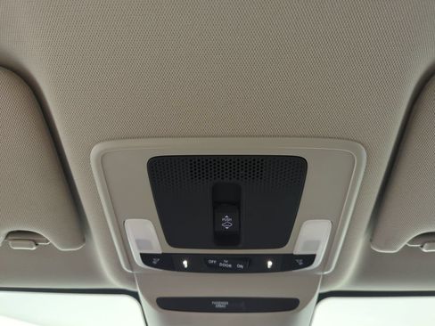 Certified 2024 Honda HR-V EX-L image 30