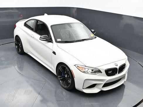 Used 2017 BMW M2 image 52
