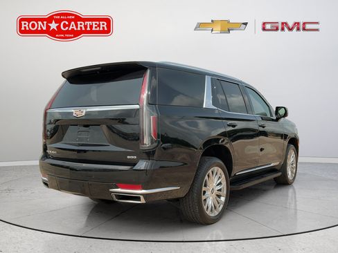 Used 2024 Cadillac Escalade Premium Luxury w/ LPO, Floor Liner Package AWD/4WD image 6