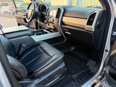 Used 2021 Ford F350 Lariat image 23