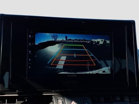 Used 2022 Toyota RAV4 XLE Premium image 40