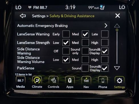 Used 2021 Jeep Cherokee Limited w/ Elite Package AWD/4WD image 19